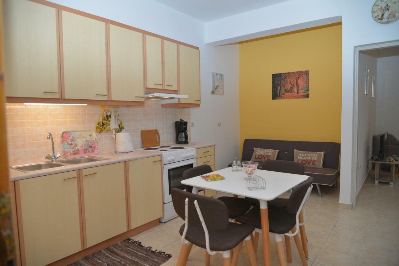 Ferienwohnung River House Fully Renovated & Equipped 10' From Dt Potamós Exterior foto